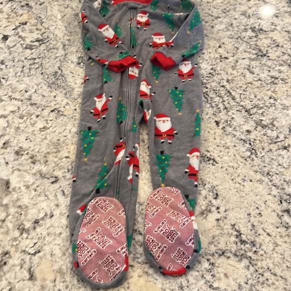 Lot of boys size 5T pajamas - Picture 7 of 11